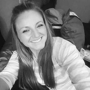 Meet your Posher, Jennie